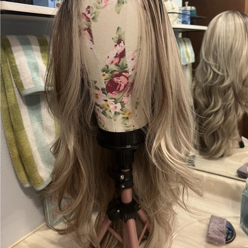 New without tags IM Style synthetic wig